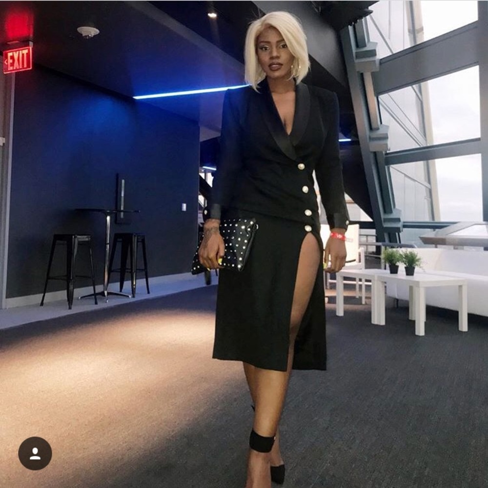 High slit blazer dress black